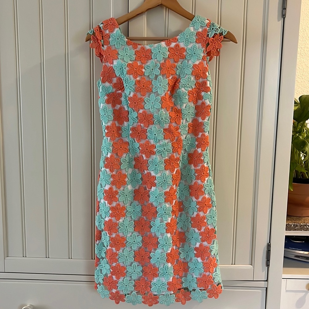 Lily Pulitzer floral dress size 00.